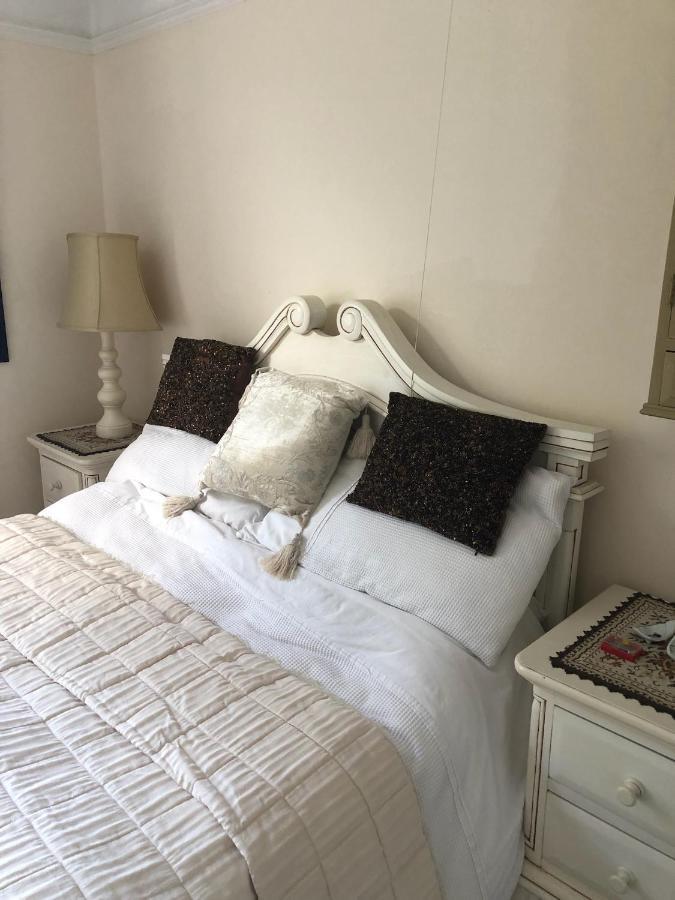 Old Orchard House Bed & Breakfast Lavant Екстериор снимка