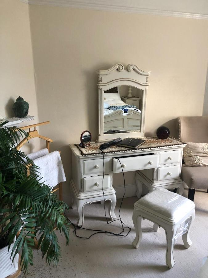 Old Orchard House Bed & Breakfast Lavant Екстериор снимка